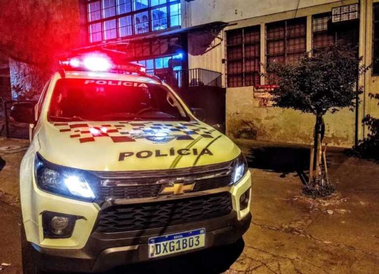 homem-e-preso-pela-pm-apos-tentar-roubar-duas-residencias-em-pirassununga,-sp.