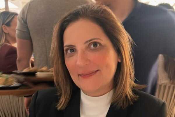 andreza-matais-e-a-nova-colunista-do-metropoles