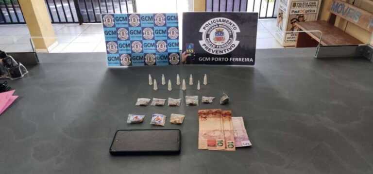 gcm-de-porto-ferreira-apreende-mais-de-2,4-mil-porcoes-de-drogas-em-diferentes-bairros
